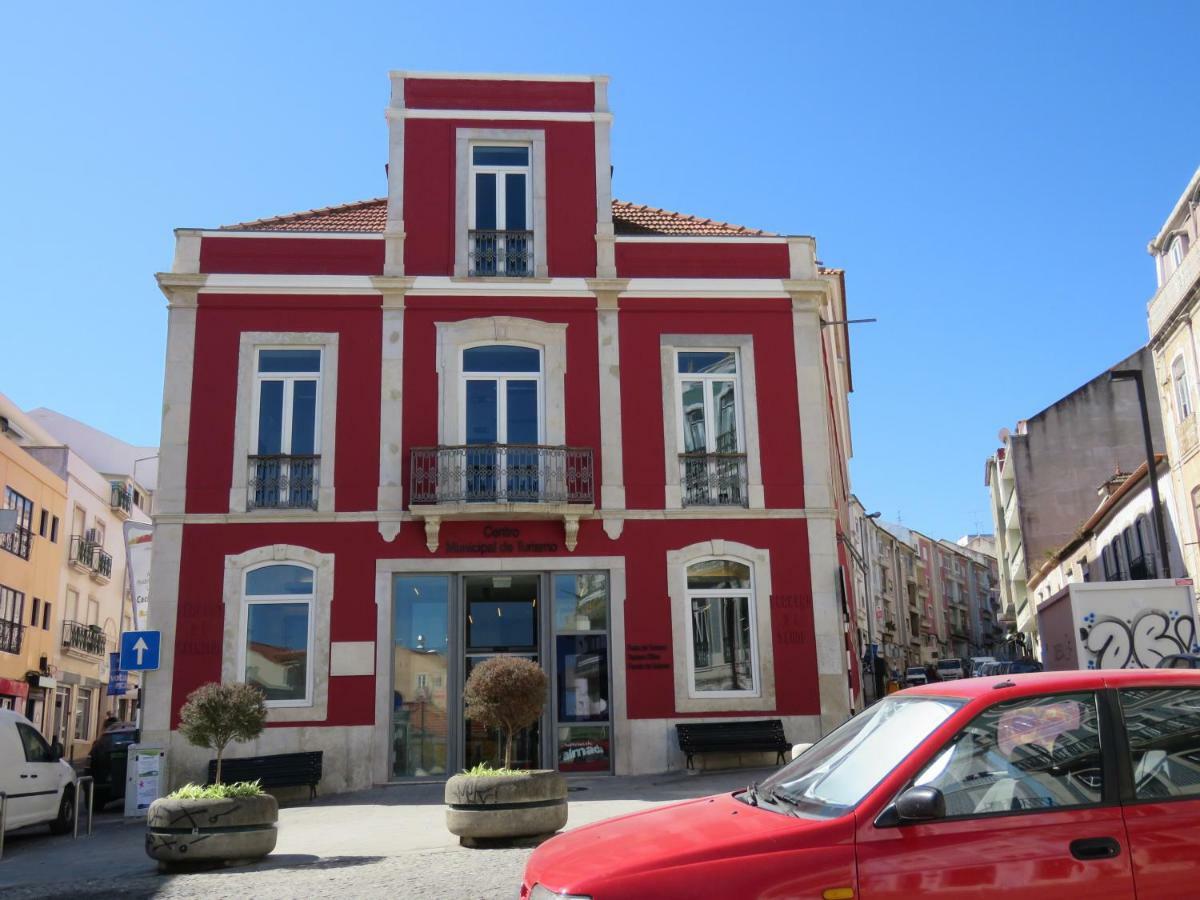 Tejo House River Lisbon ألمادا المظهر الخارجي الصورة